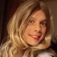 stacySmiles' Offline Chat Room