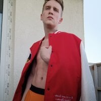 AlexxSweet webcam