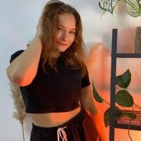 Offline chatovací místnost ClairePatel