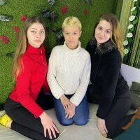 GissJannySuzzi's Offline Chat Room