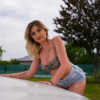 CharmingAnabellaX fully nude on webcam for live porn video chat