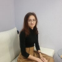 belle_allure's Offline Chat Room