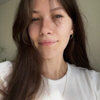 lustessence model avatar