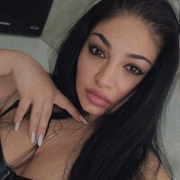 Millanna23 webcam model