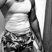 kelvinsaint68 webcam