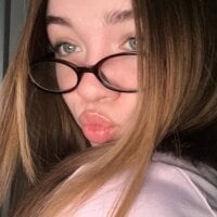 Kiss_Moon's Avatar Pic