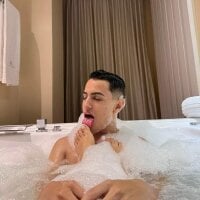 LaPutaCasaDelPlacer's Offline Chat Room