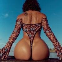 hookedongigi's Offline Chat Room