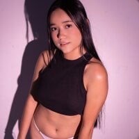 littlee_Sophi_ model avatar