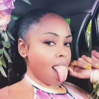 Msbeebeehoney@xh's Offline Chat Room