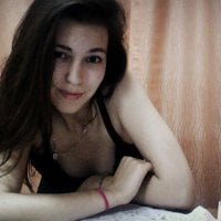 Offline chatovací místnost ClaraLovejoy