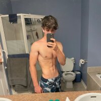 8incherpounding 离线聊天室