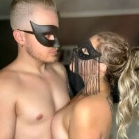 lovediscovered's Offline Chat Room