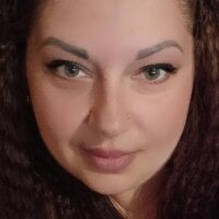 _ilona_shy webcam