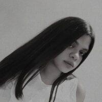 Camille_Arthur webcam