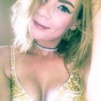 Elle_Swayn Offline chat-huone