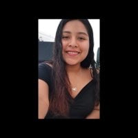 Larizaszuri's Offline Chat Room