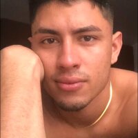 criss_zoneboys from Stripchat