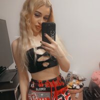 nicollewetpussy's Profile Pic