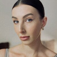 -Allure- webcam model