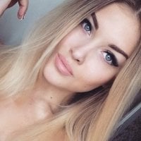 Smokin_Hot Adlı Modelin Çevrimdışı Sohbet Odası