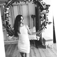 AmanetSnowyS' Offline Chat Room