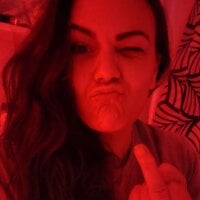 BrattyIntellectAlpha webcam