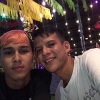 غرفة دردشة The_poison_zoe دون اتصال