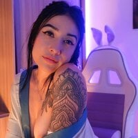 ValeriaCox webcam model