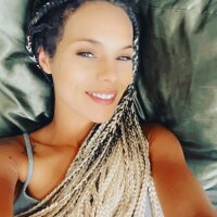 LunarLexxx's Offline Chat Room