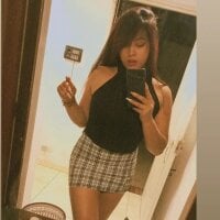 Julieta_pink10 webcam model