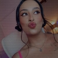 DaniRousse webcam model