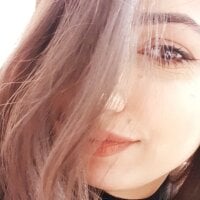 غرفة دردشة evelyndope دون اتصال