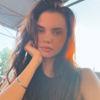 ElvinaDarnell Offline chatroom