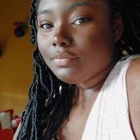 Ebony_Bubbles' Offline Chat Room