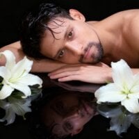 Hikkaduwa-kolu-kella's Offline Chat Room