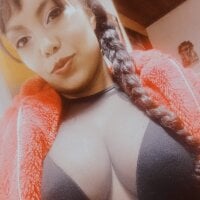natasha_brunette webcam model