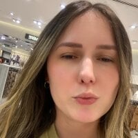 _miiabloom's Avatar Pic