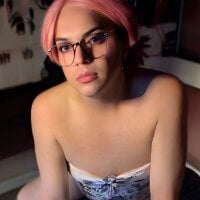 Model NikkelSofia