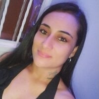 Maidebram01 Adlı Modelin Çevrimdışı Sohbet Odası