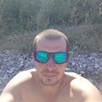 WardedStand webcam model