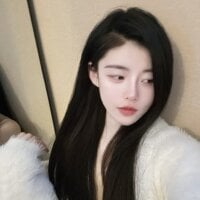 Moon_83916's Profile Pic