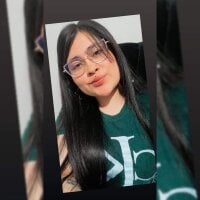 maileen_r model avatar