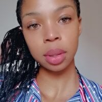 xoli08's Offline Chat Room