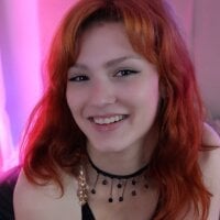 VikkyLoveRed