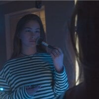 HustlerGirl's Offline Chat Room