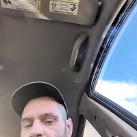 Zanderthegreat webcam