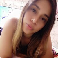 Bilik Sembang Luar Talian Nikky-95