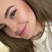 Cute_berry Chat Room offline