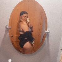 ห้องแชทออฟไลน์ของ wednesdayaddams99